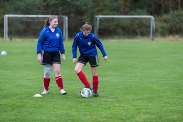 Bild 25 - B-Juniorinnen SG Mittelholstein - SV Frisia 03 Risum-Lindholm : Ergebnis: 1:12